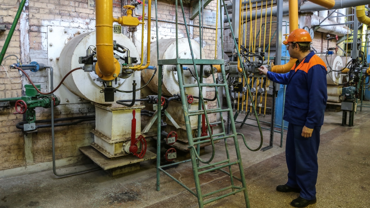 «Квадра» возобновляет подачу горячей воды в Железнодорожном округе Курска